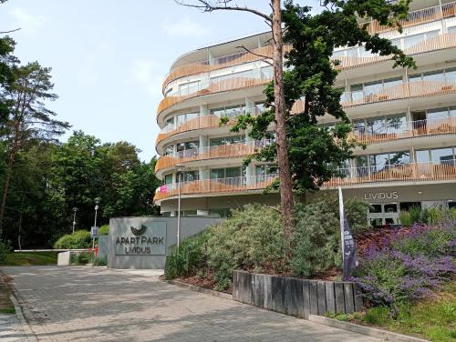 APART PARK -Lividus112