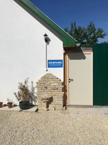 Fotografie z fotogalerie ubytování Kőlépcsős Vendégház v destinaci Nyúl