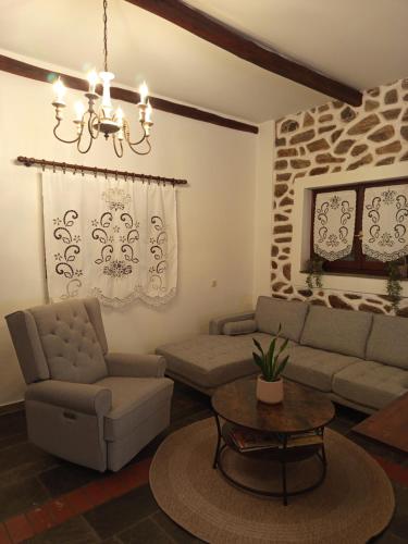 Ruang duduk di Aggelos Gardenhouse of Volos
