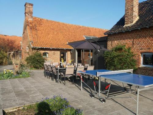 Gallery image of Gîte spacieux aux Monts des Flandres avec baby-foot et jardin - FR-1-510-16 in Oudezeele