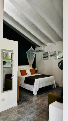 Llit o llits en una habitació de Eden Location