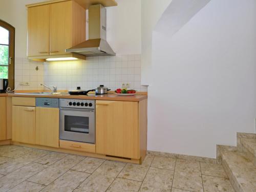 Φωτογραφία από το άλμπουμ του Schönes Apartment in Eimelrod in Waldnähe, cleaning included σε Eimelrod
