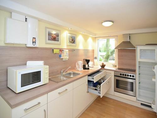 Gambar di galeri bagi Ferienwohnung in Löwensen mit eigener Terrasse, cleaning included di Löwensen