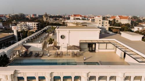 Πισίνα στο ή κοντά στο Souphattra Hotel Vientiane