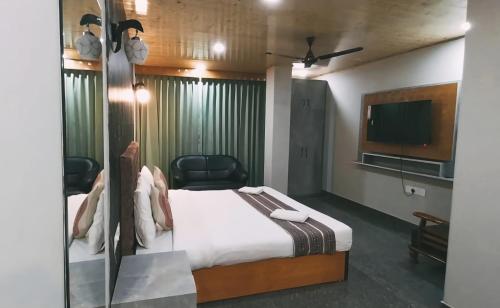 Télévision ou salle de divertissement dans l'établissement Zemu Gangtok