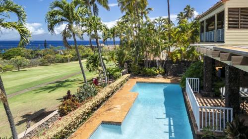 Swimmingpoolen hos eller tæt på Huaka Mahina home