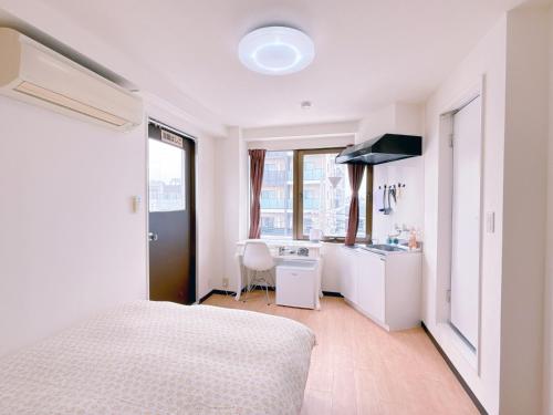 501, Near Shinjuku, JR Sobu Line, Elevator available, 新宿站2站可达,秋叶原 六本木 上野 筑地市场可直达,有电梯,3条地铁可用