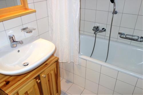Pracondu 2 102 - OUTDOOR & FUN charming apartment