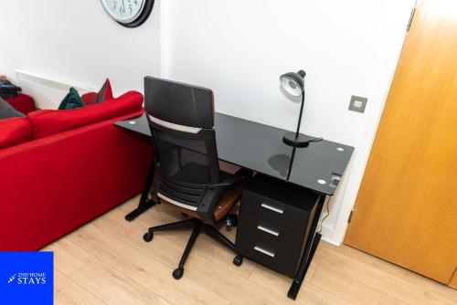 2ndHomeStays-Digbeth-B12 I Large Stylish 2-Bed Apartment I Ensuite I Sleeps 6 I Free Parking & WiFi I Perfect for Work Stays, Relocations & Holiday I Near Birmingham Project Sites & Attractions photo 12