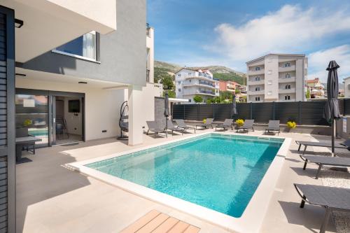 Villa Mari- Royale