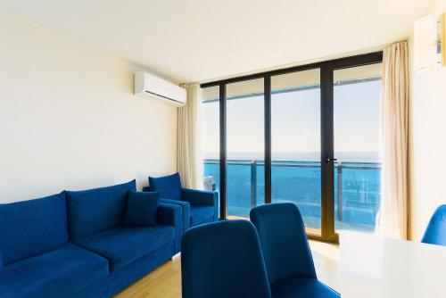 Χώρος καθιστικού στο HOTEL Sea and City view
