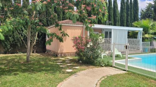 Tropica Nîmes Chalet 2 chambres confort climatisé