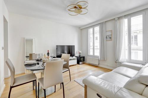 Suite Charlie Cardinet - Opulence au cœur de Paris