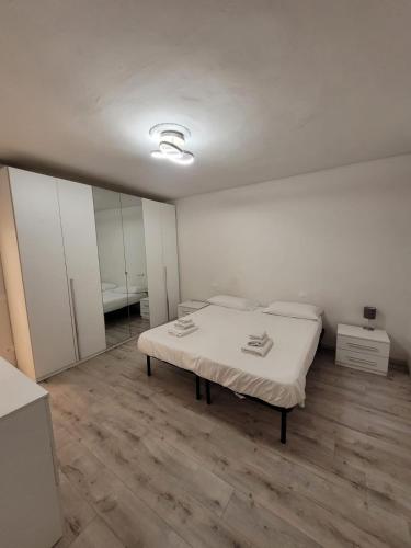 Spacious & Trendy 2BR apartment