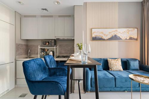FIRST CLASS 1BR Contemporary Comfort