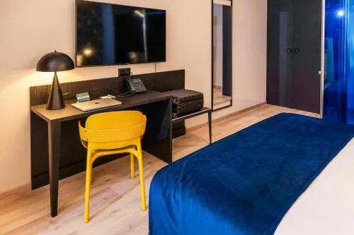 Hotel Pathos by Mimood Aparthotels photo 18
