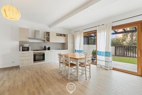 Η κουζίνα ή μικρή κουζίνα στο Mediterranean Garden House