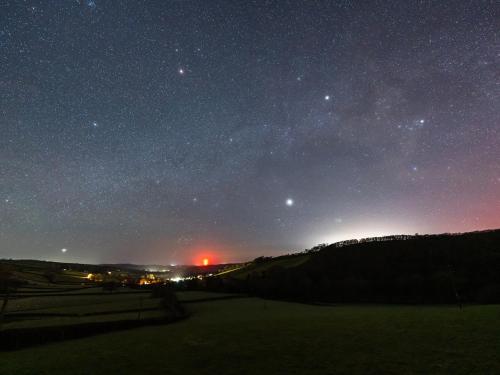 a starry night with the milky way in the sky at Ceunant in Aberystwyth