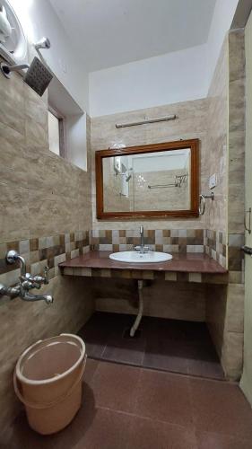 Ένα μπάνιο στο NSN Home stay