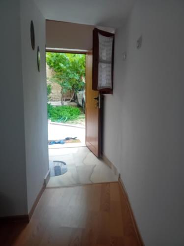 ベラトにあるDora Guest houseのギャラリーの写真