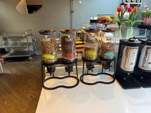 Mad på hotellet eller i nærheden