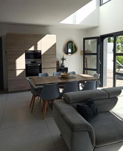 Maison moderne 300m de la plage rochelongue