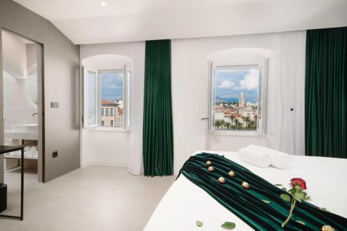 Patricia & Gemini Luxury Rooms