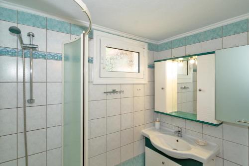 Phòng tắm tại Zeusplace Sunny Villa