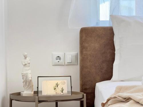 Modern Apartment in Town, 5Min from the Beach - El Greco Apartments No 8