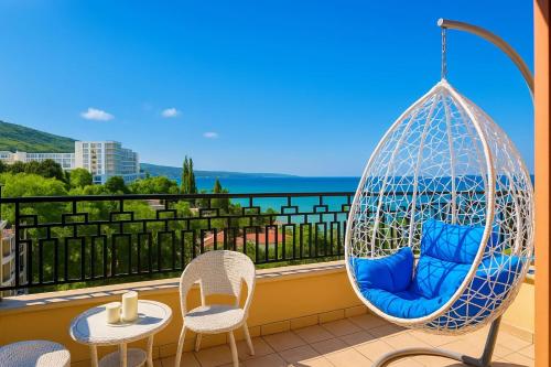 Превъзходен апартамент Къщата на Мечтите-Златни пясъци на първа линия