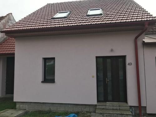 Family house with terrace and garden