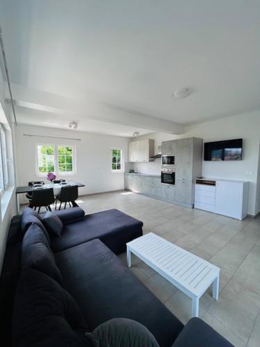 Kuchyň nebo kuchyňský kout v ubytování Apartments Marina