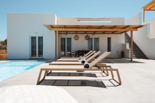Villa Solena, Brand-New with Pool, Agia Anna Naxos