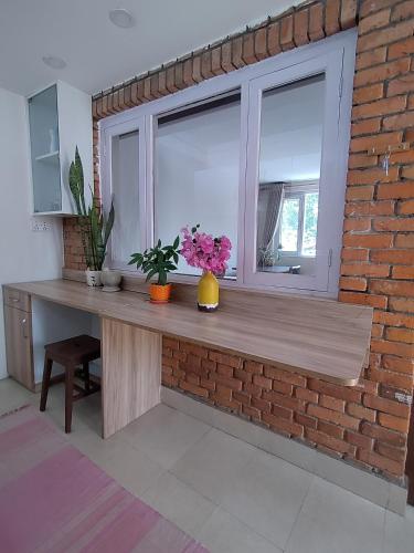 Gallery image of Susie's Sanepa Studio in Pātan