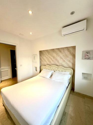 San Pietro APT near Vatican city Roma