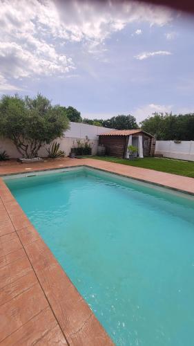 Photo de la galerie de l'établissement Magnifique villa avec piscine, à Pouzols