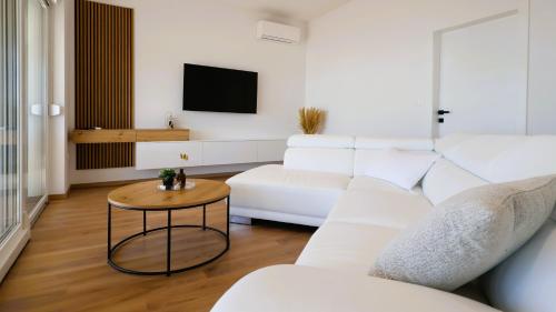 TV a/nebo společenská místnost v ubytování Lux Maris