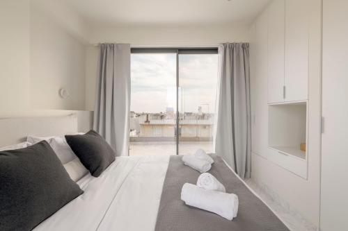 The HostMaster WiseView Acropolis