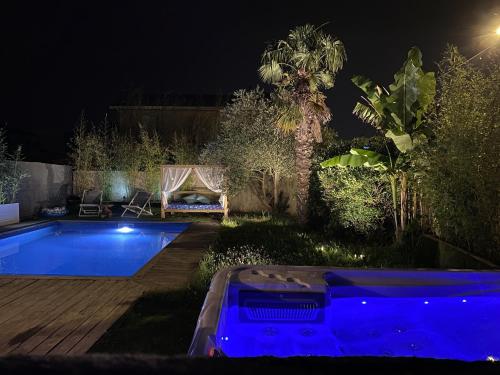 Unique! jacuzzi privé 35°C + cinéma Villa entière