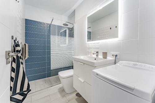 8'th floor ocean view apartment in Las Americas