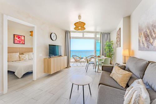 8'th floor ocean view apartment in Las Americas