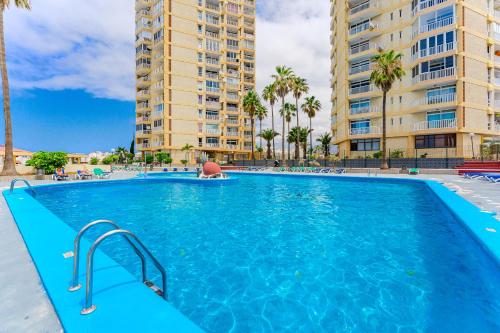 8'th floor ocean view apartment in Las Americas