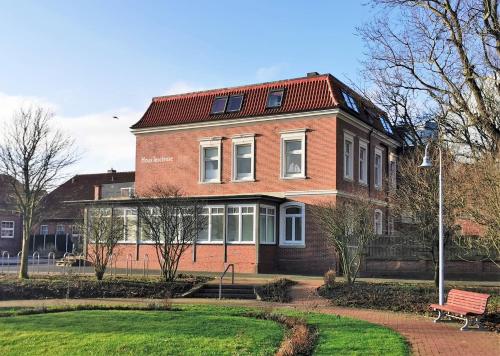 Taman di luar Wohnung Strandrose im Haus Inselrose