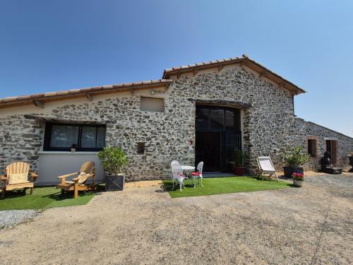 Chambres d'hôtes LA GRANGE DU PA de LA GROLLE