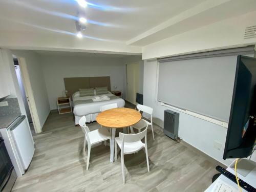 Μια τηλεόραση ή/και κέντρο ψυχαγωγίας στο O CONNOR 369