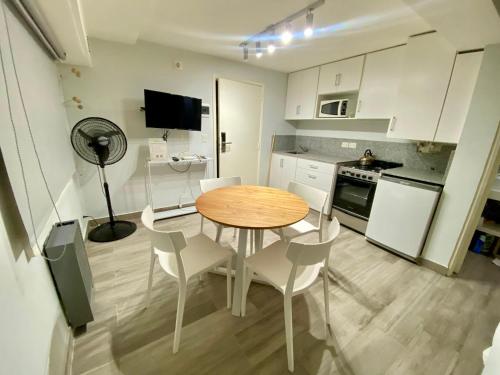 Η κουζίνα ή μικρή κουζίνα στο O CONNOR 369