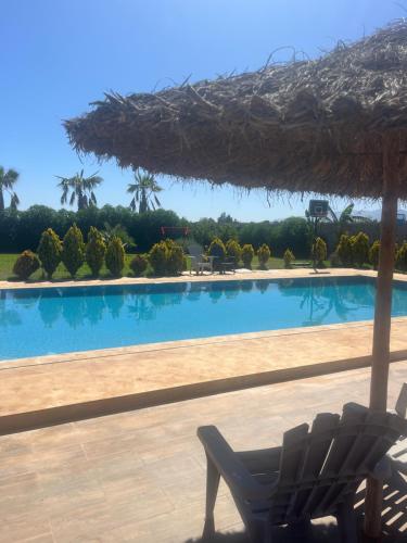 Bazén v ubytování Villa Berkania piscine privée - 8 pers nebo v jeho okolí