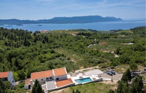 Nice Home In Slivno Ravno With Sauna