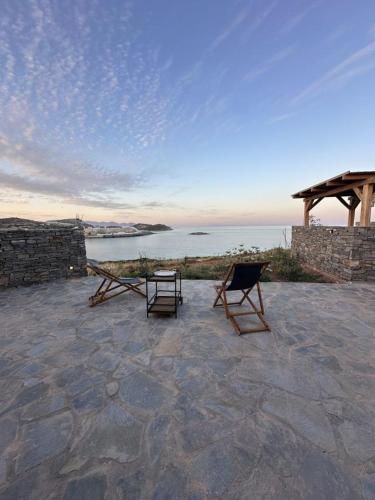 Achinos Kimolos Studios