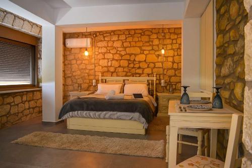 Coastal Stone Hideaway with Stunning Scenery